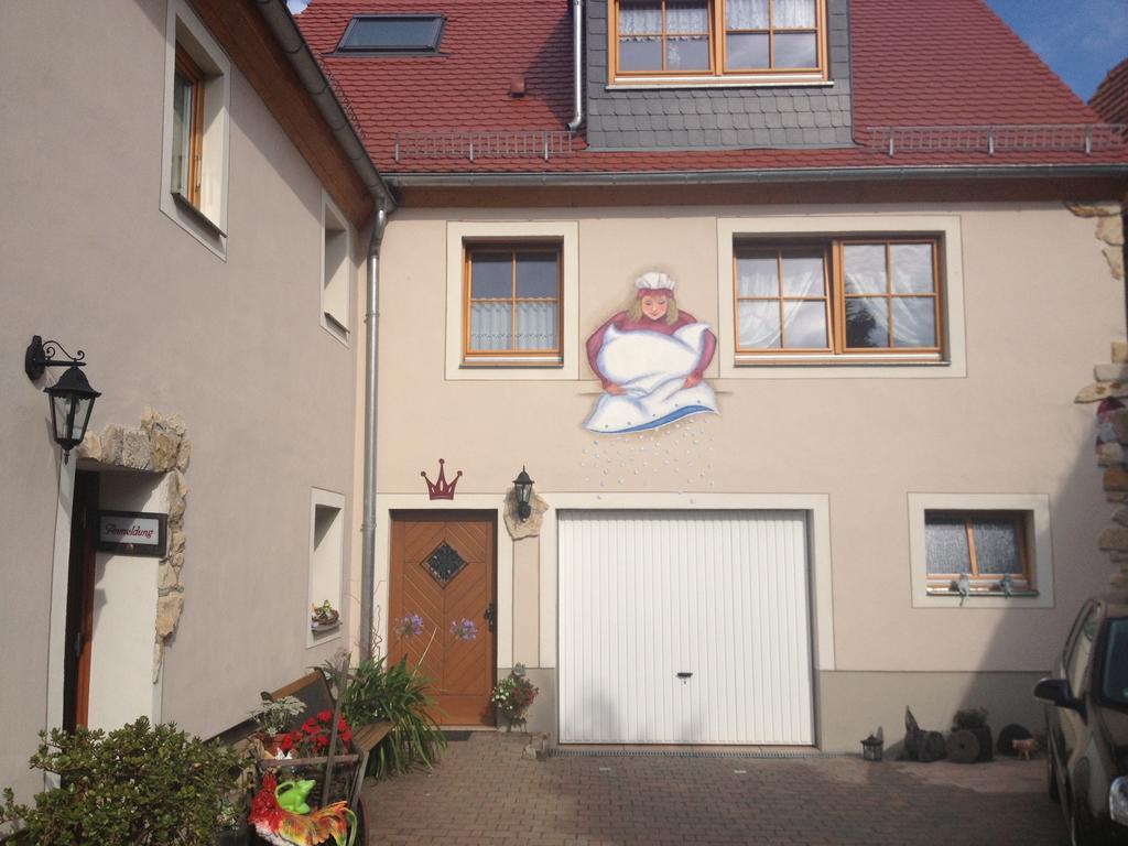 Gästezimmer Am Märchenbrunnen Gasthof 3*